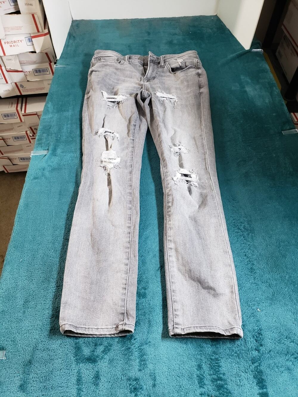 Aeropostale Jeans Size 28x30 Mens Gray Pants Stretch Distressed Mid Rise Skinny